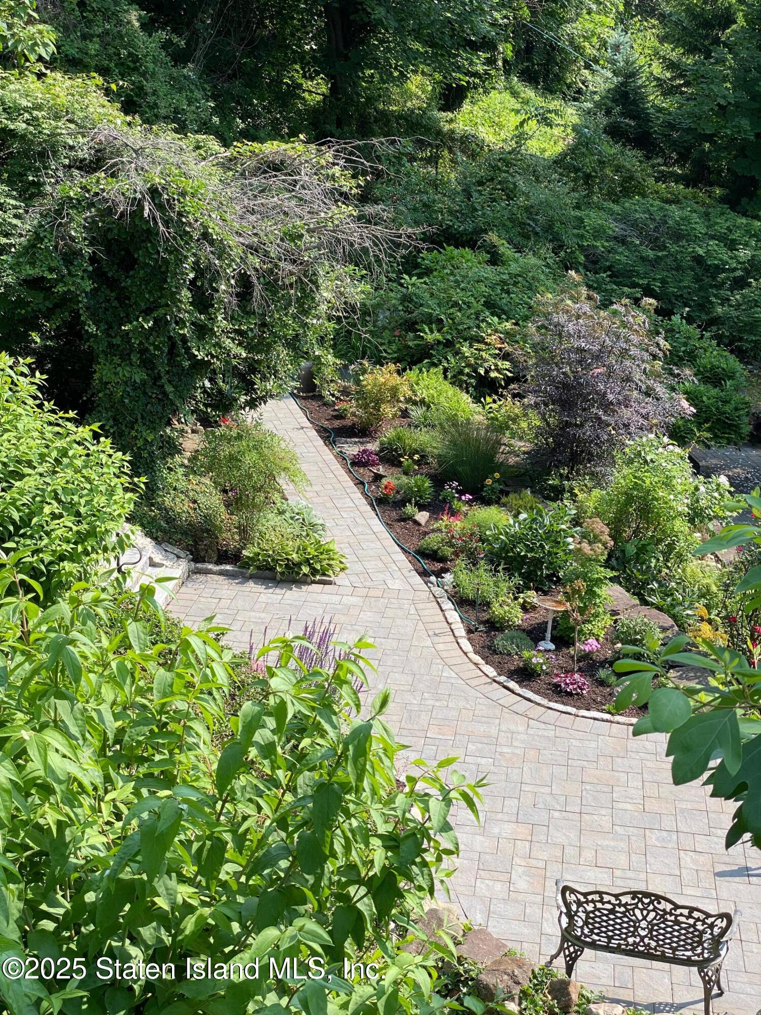 Staten Island, New York 10304, United States, 3 Bedrooms Bedrooms, ,3 BathroomsBathrooms,Residential,Pending,15294