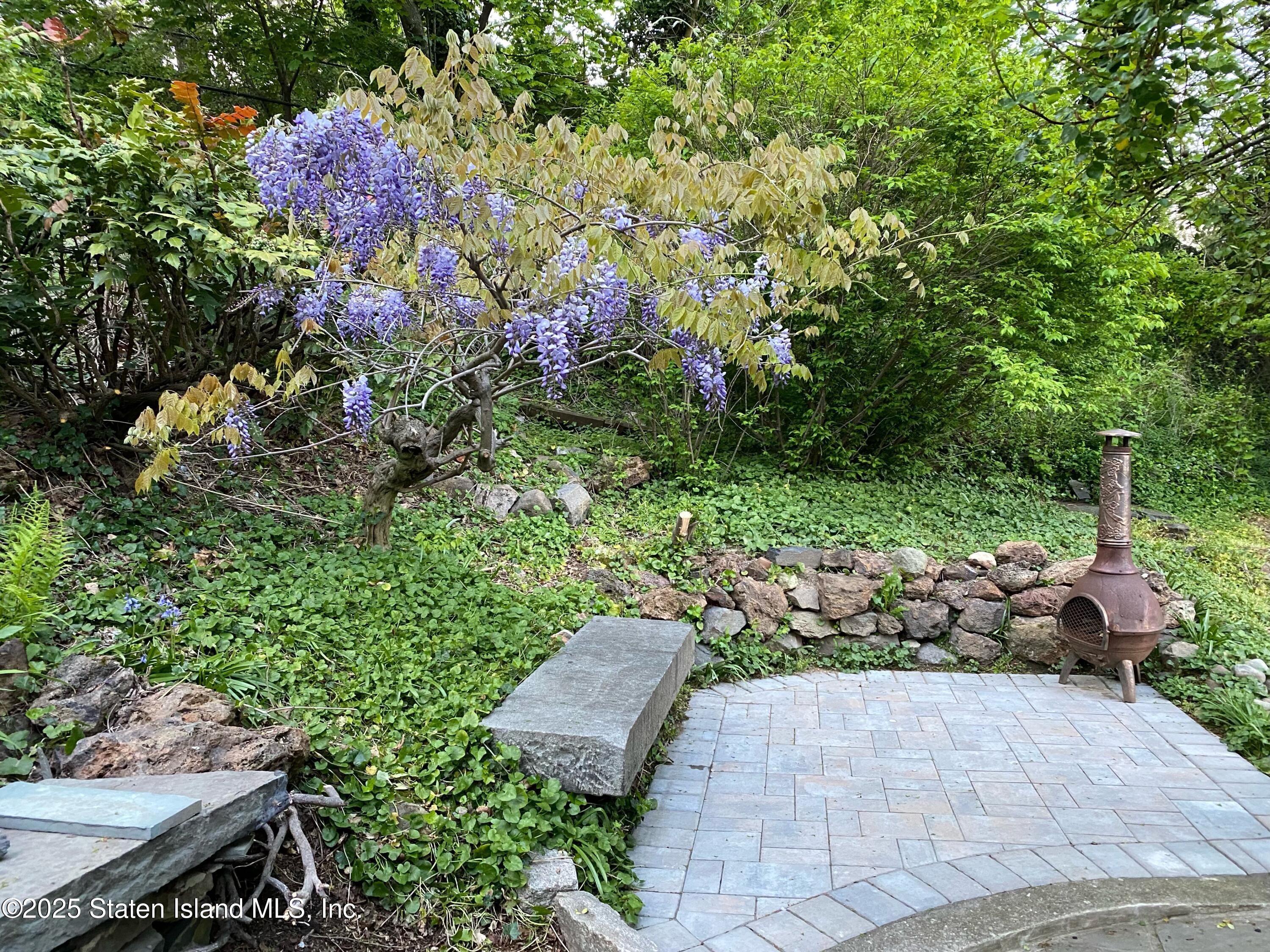 Staten Island, New York 10304, United States, 3 Bedrooms Bedrooms, ,3 BathroomsBathrooms,Residential,Pending,15294