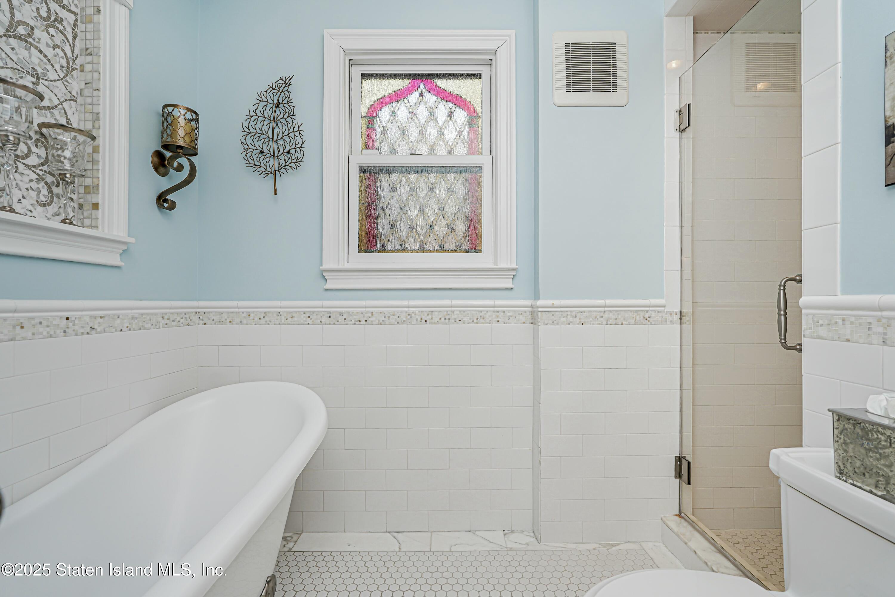 Staten Island, New York 10304, United States, 3 Bedrooms Bedrooms, ,3 BathroomsBathrooms,Residential,Pending,15294