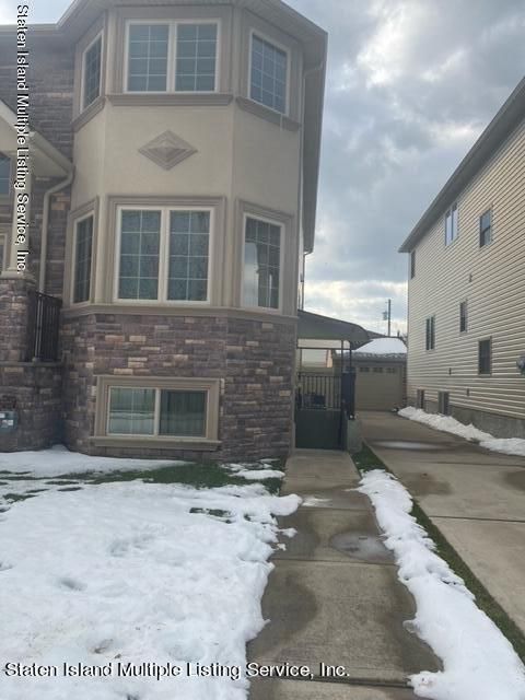 Photo of 88 Holcomb Avenue, Staten Island, NY 10312 (MLS # 2400395)