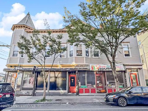 Photo of 379 Van Duzer Street, Staten Island, NY 10304 (MLS # 2505869)