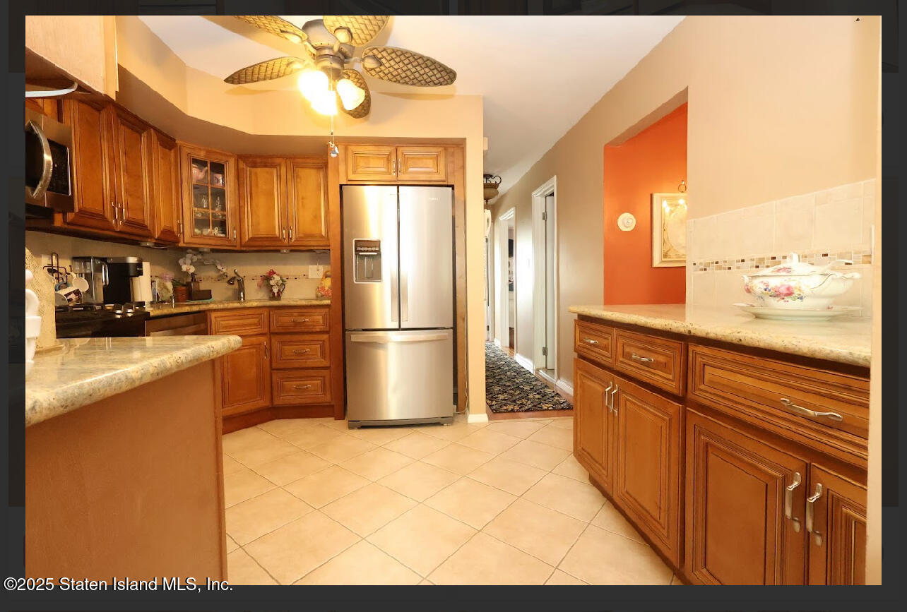 14 Village Lane #B, Staten Island, New York image 17
