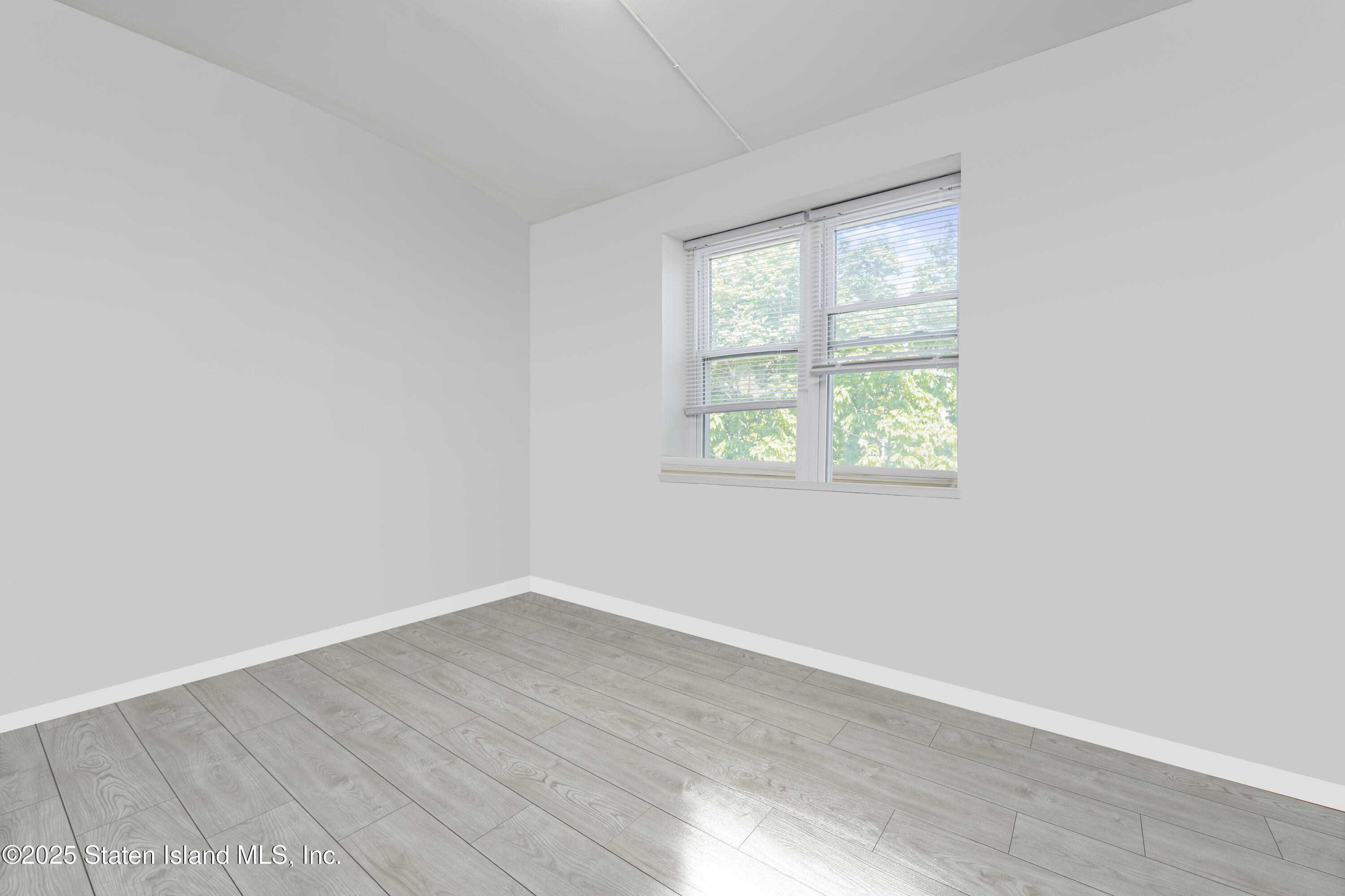 14 Grissom Avenue, Staten Island, New York image 13