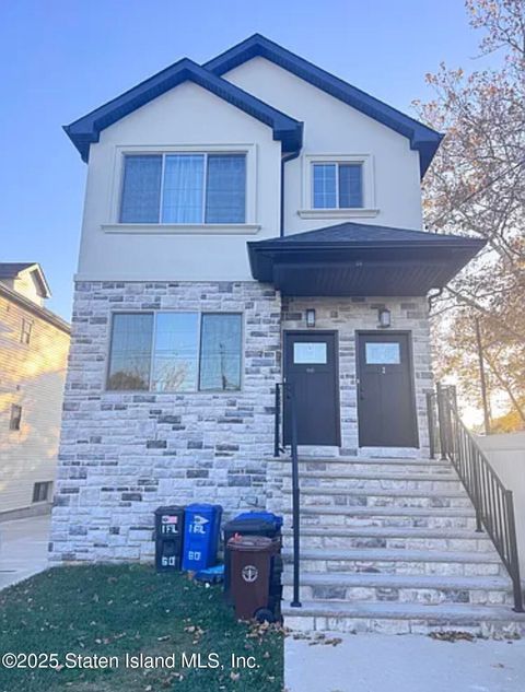 Photo of 60 Ridgecrest Avenue #1, Staten Island, NY 10312 (MLS # 2506844)