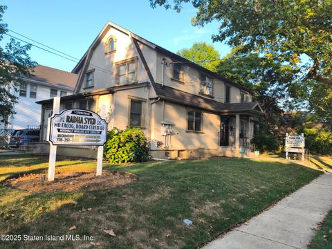Photo of 5 Coddington Ave Ave, Staten Island, NY 10306 (MLS # 2504574)