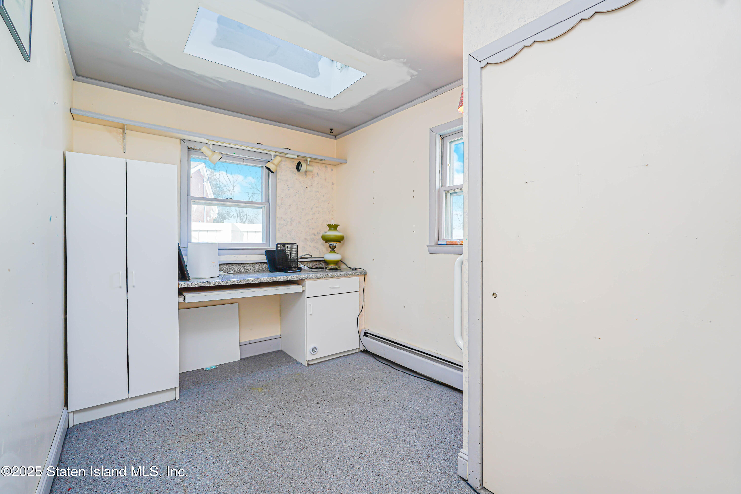 297 Woods Of Arden Road, Staten Island, New York image 24