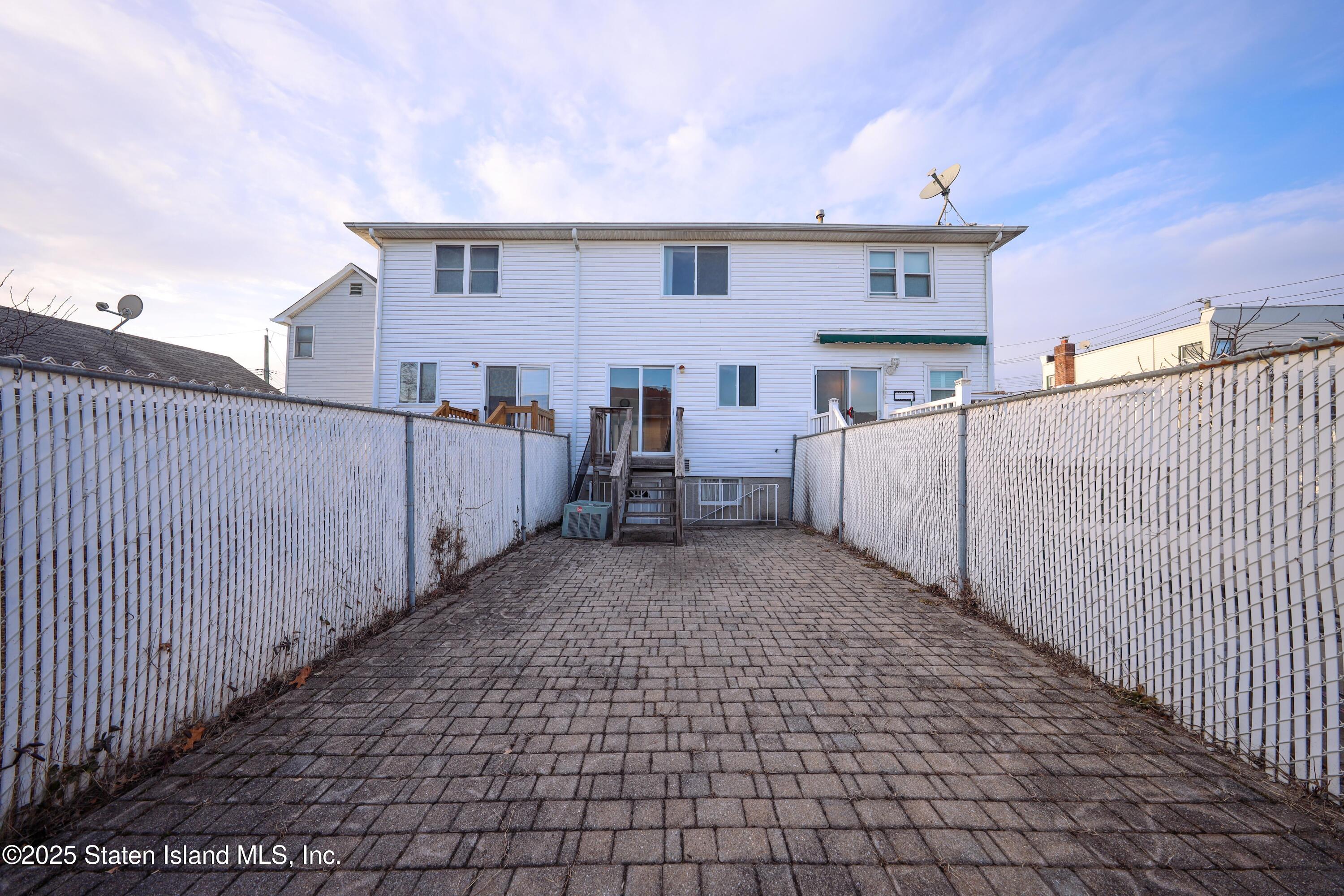 10 Cedar Avenue, Staten Island, New York image 25