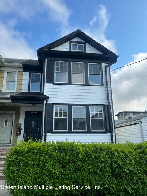 Photo of 58 Sececa Street #1, Staten Island, NY 10310 (MLS # 1161681)