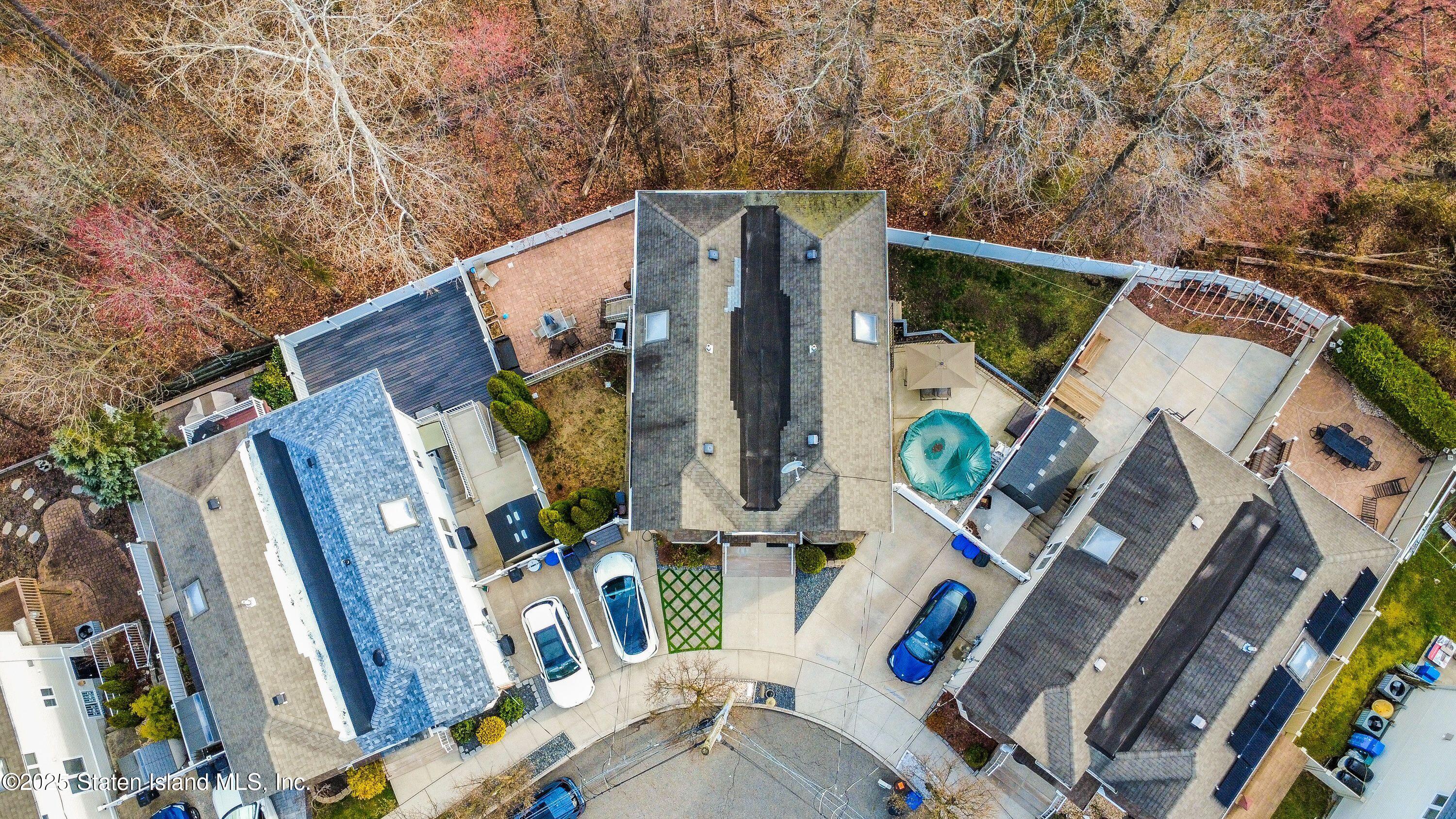 25 Gwenn Loop, Staten Island, New York image 44