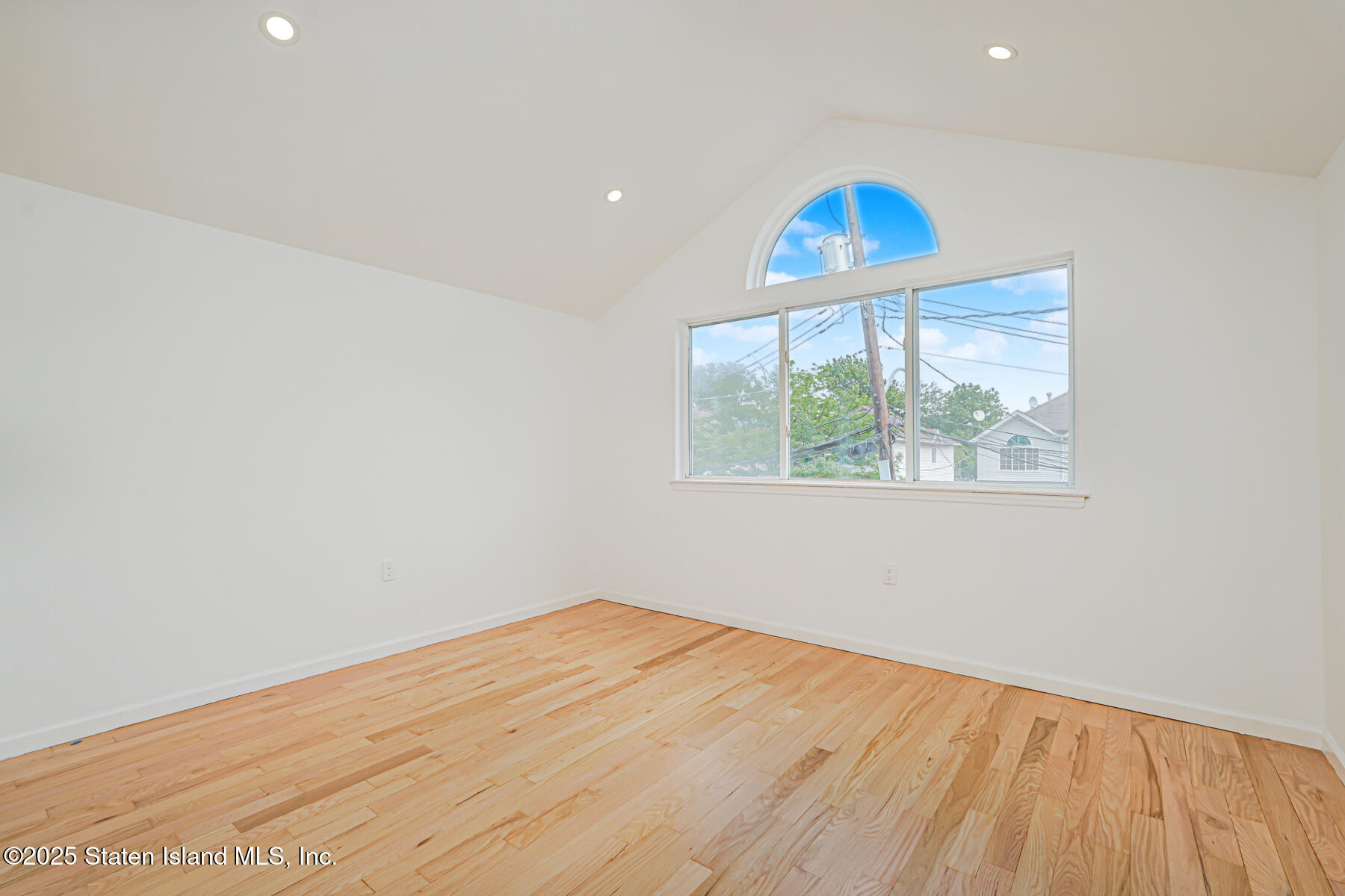 64 Gridley Avenue, Staten Island, New York image 15