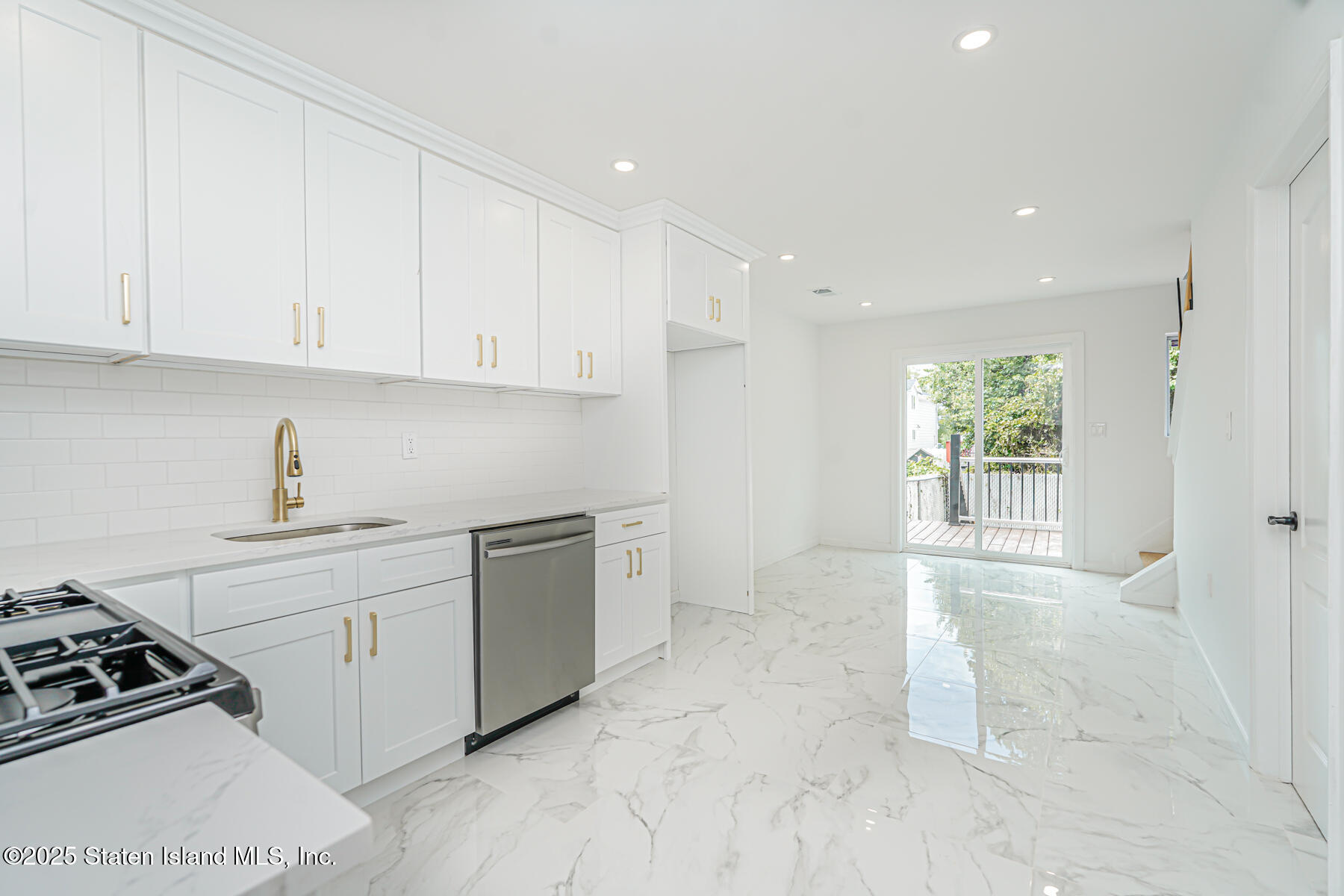 64 Gridley Avenue, Staten Island, New York image 28