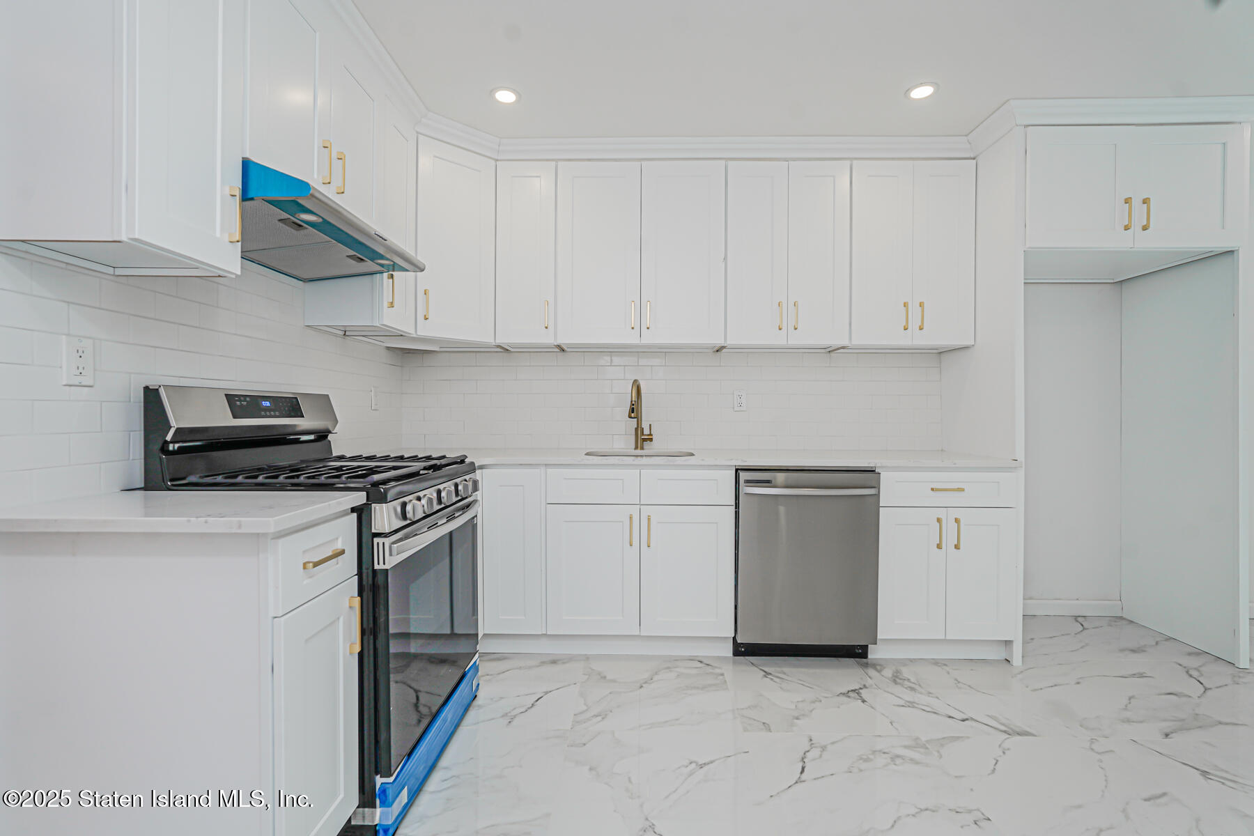 64 Gridley Avenue, Staten Island, New York image 29