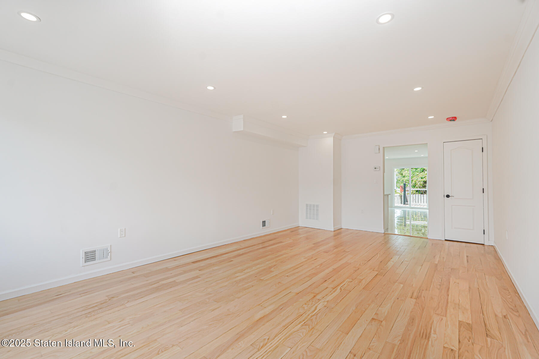 64 Gridley Avenue, Staten Island, New York image 25
