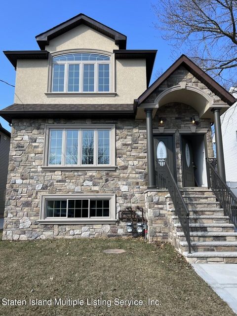Photo of 53 Hawley Avenue, Staten Island, NY 10312 (MLS # 1160234)