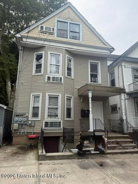 Multifamily For Sale - 10 Egmont Place<br/> Staten Island, NY 10301
