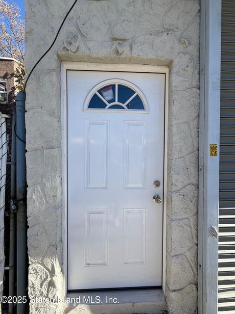 Photo of 243 Jewett Avenue #1, Staten Island, NY 10302 (MLS # 2507032)