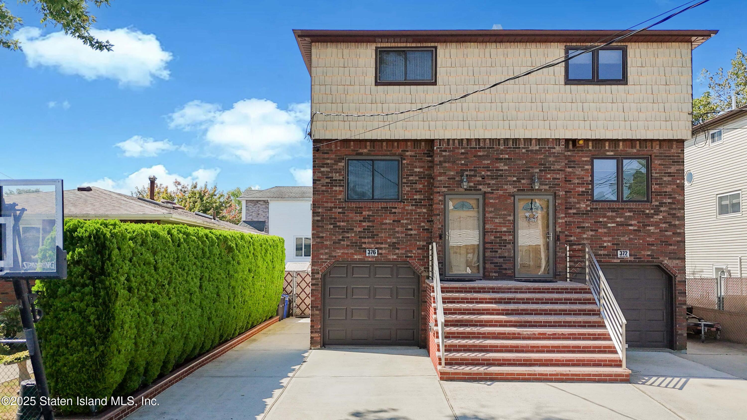 376 Adelaide Avenue, Staten Island, New York image 4