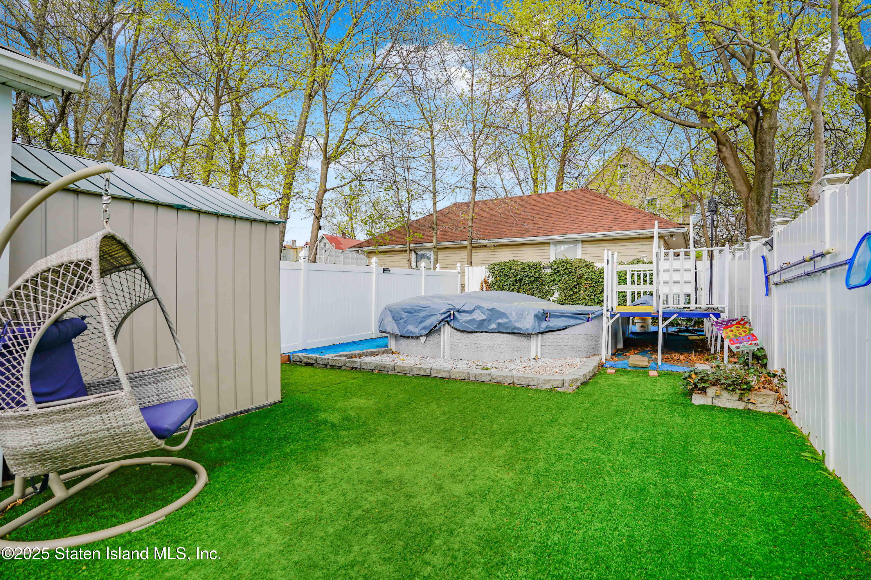 139 Roe Street, Staten Island, New York image 35
