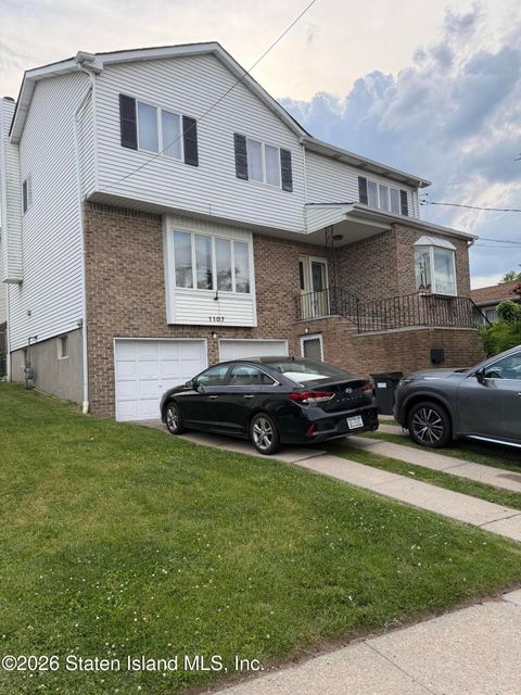 Photo of 1107 Richmond Road, Staten Island, NY 10304 (MLS # 2602865)