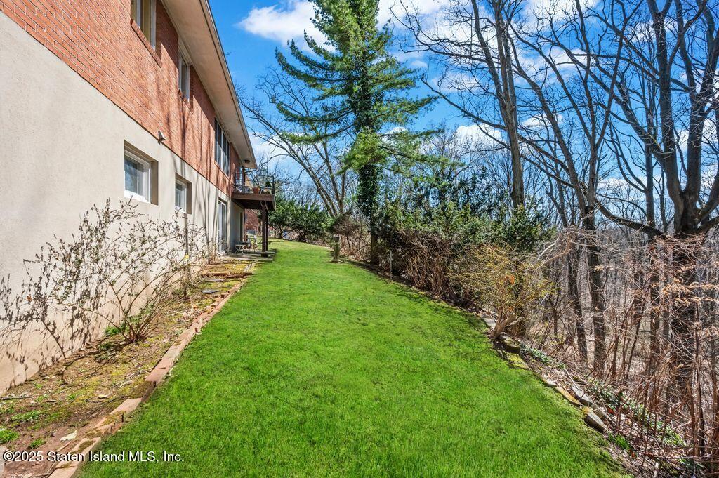 420 Ocean Terrace, Staten Island, New York image 12