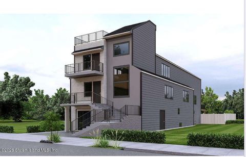 Photo of 684 Yetman Avenue, Staten Island, NY 10307 (MLS # 2601816)