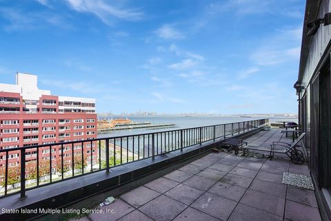Photo of 10 Bay Street Landing #8f, Staten Island, NY 10301 (MLS # 1158165)