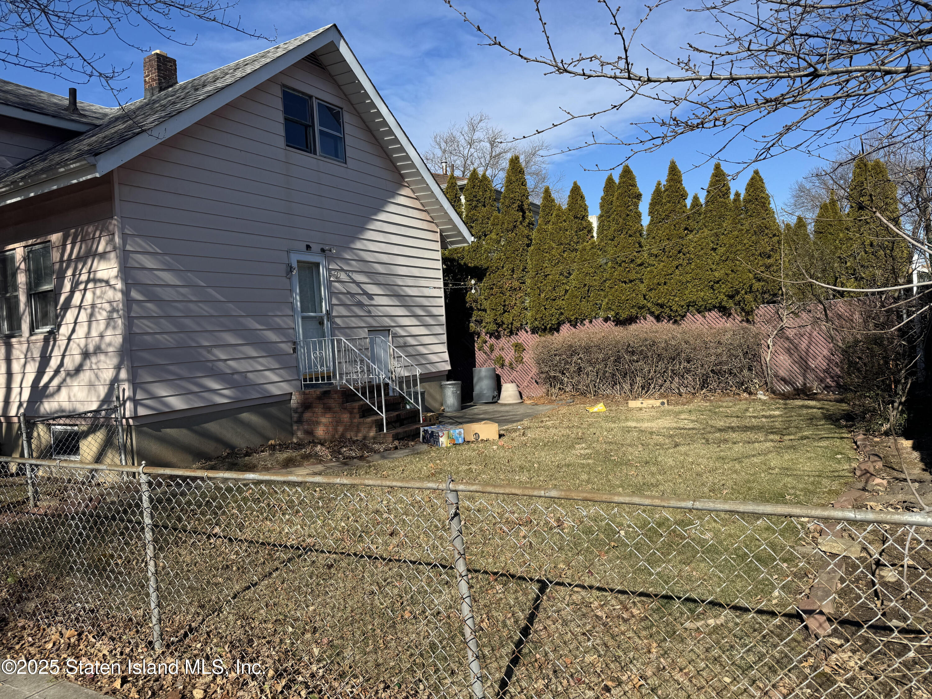 225 Livermore Avenue, Staten Island, New York image 7