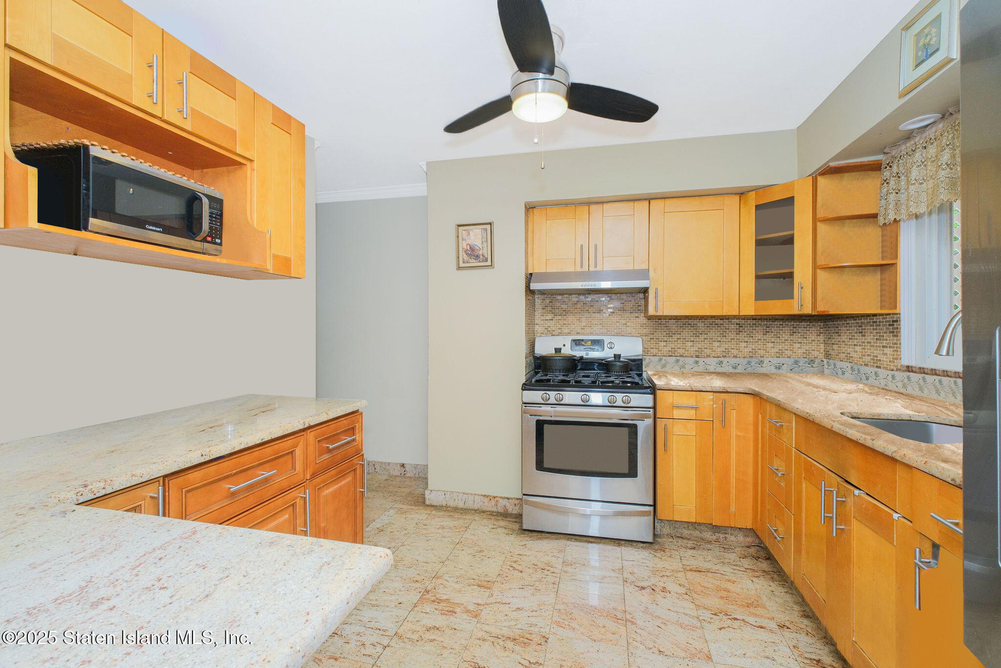 16 Fieldway Avenue, Staten Island, New York image 9