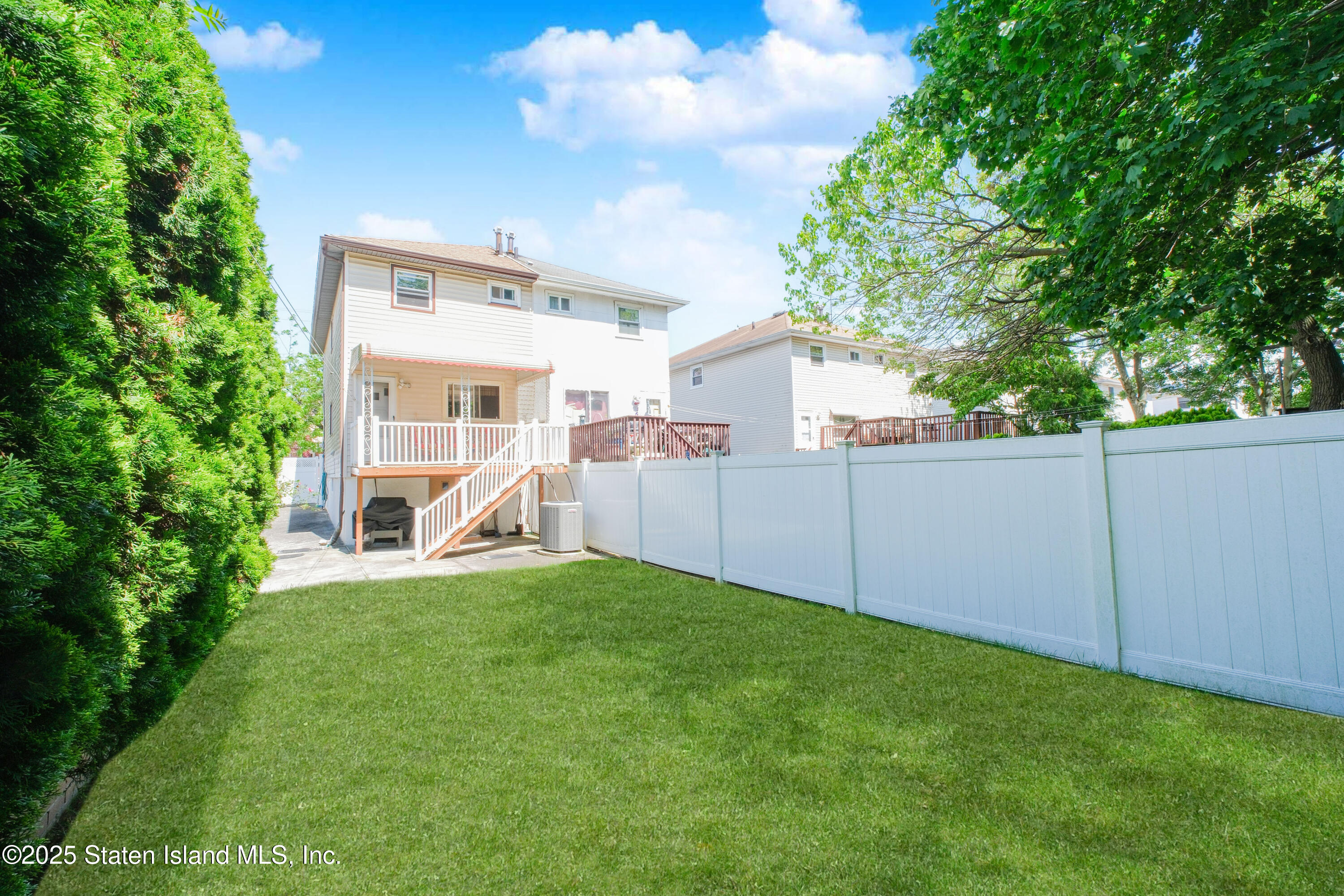 16 Fieldway Avenue, Staten Island, New York image 29