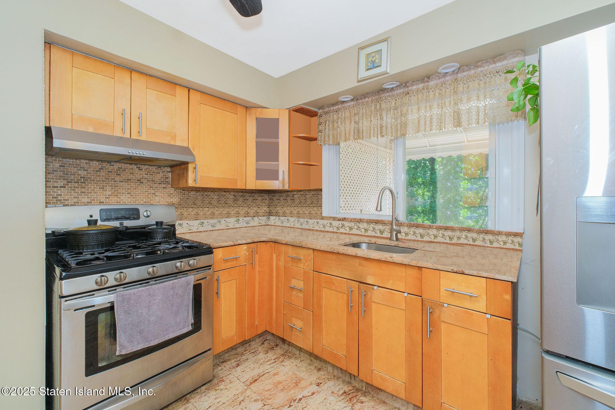 16 Fieldway Avenue, Staten Island, New York image 11