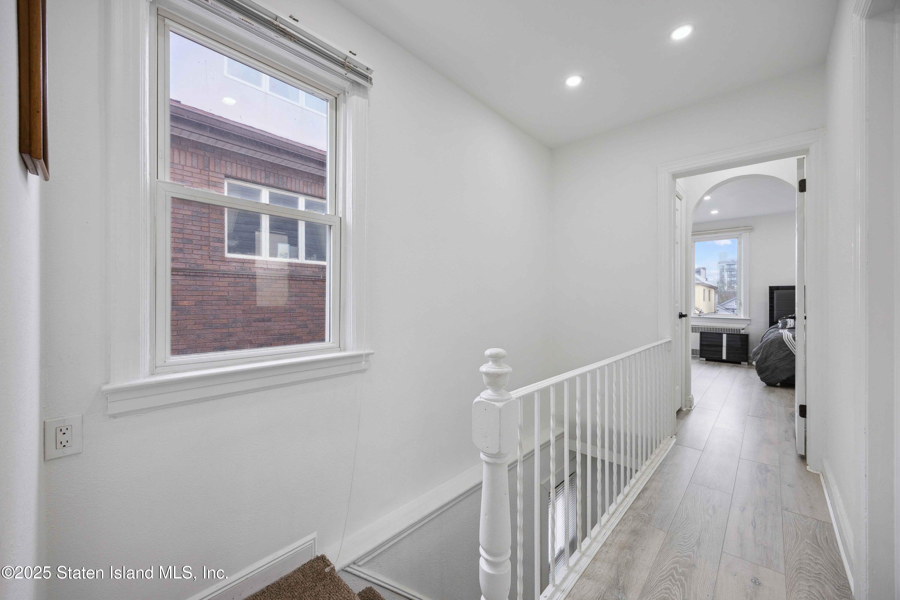 17 Coleridge Street, Brooklyn, New York image 12