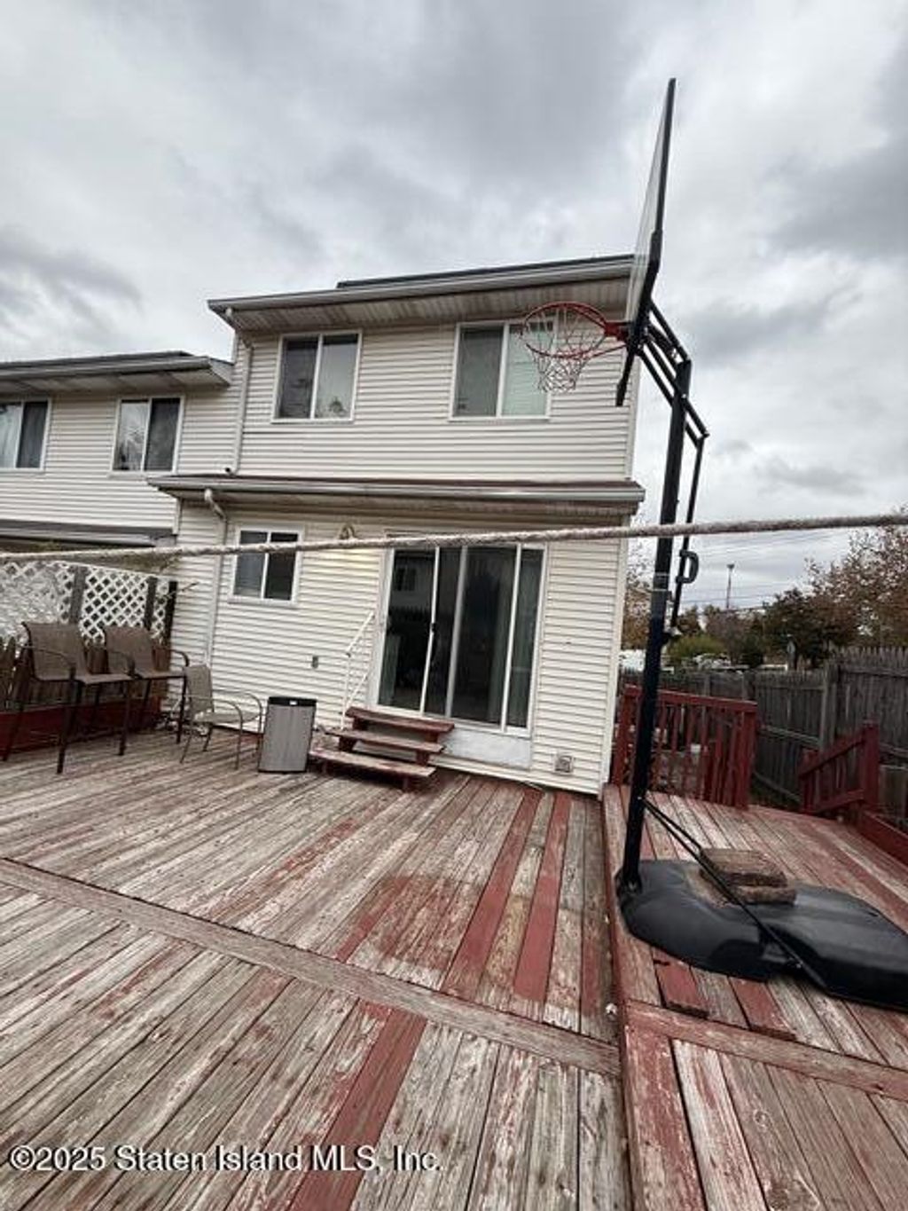 Photo of 104 Arnold Street, Staten Island, NY 10301 (MLS # 2506347)