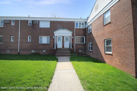 Photo of 178 Arlo Road #A, Staten Island, NY 10301 (MLS # 1145275)