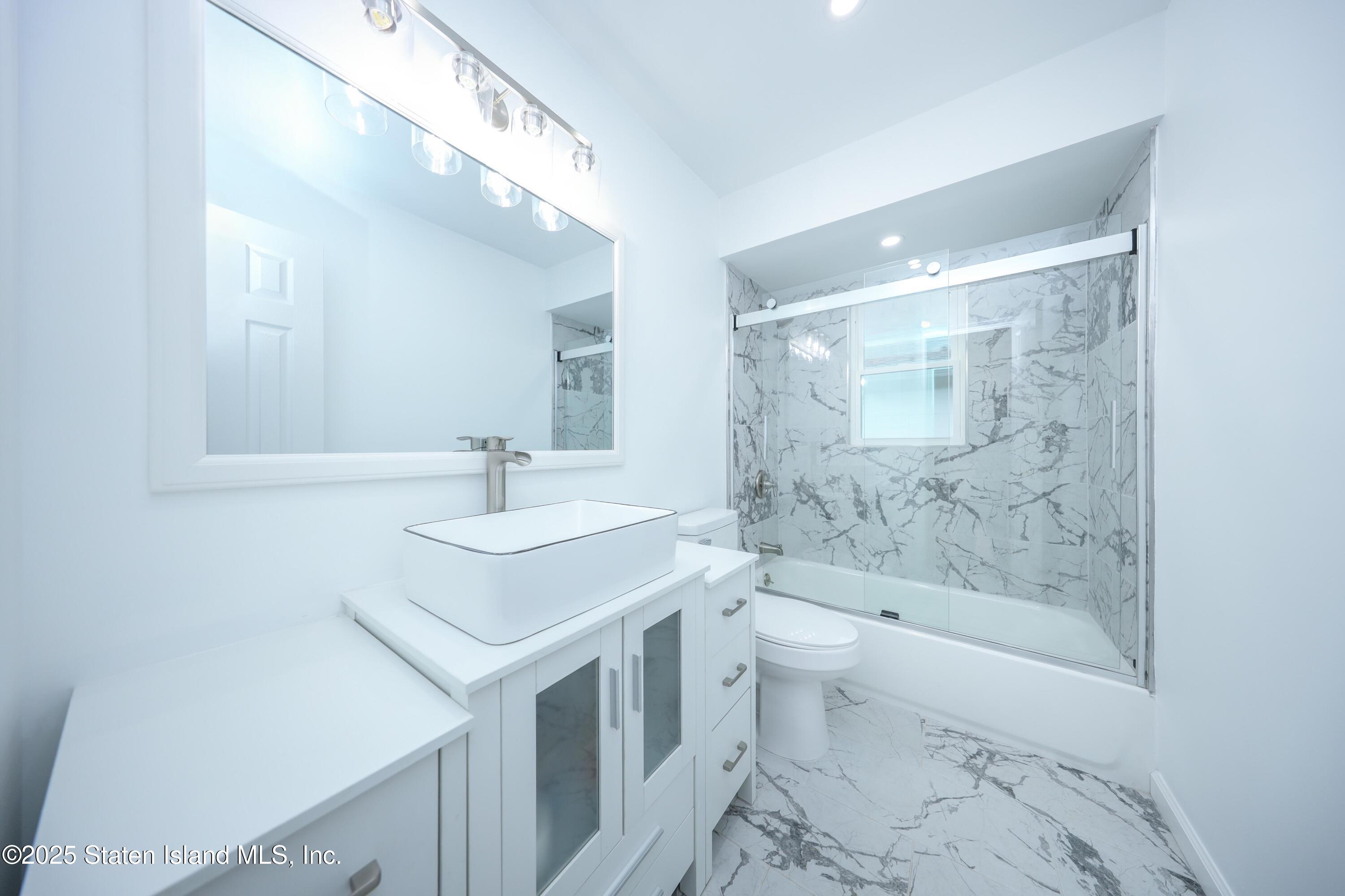 1272 Woodrow Road, Staten Island, New York image 16