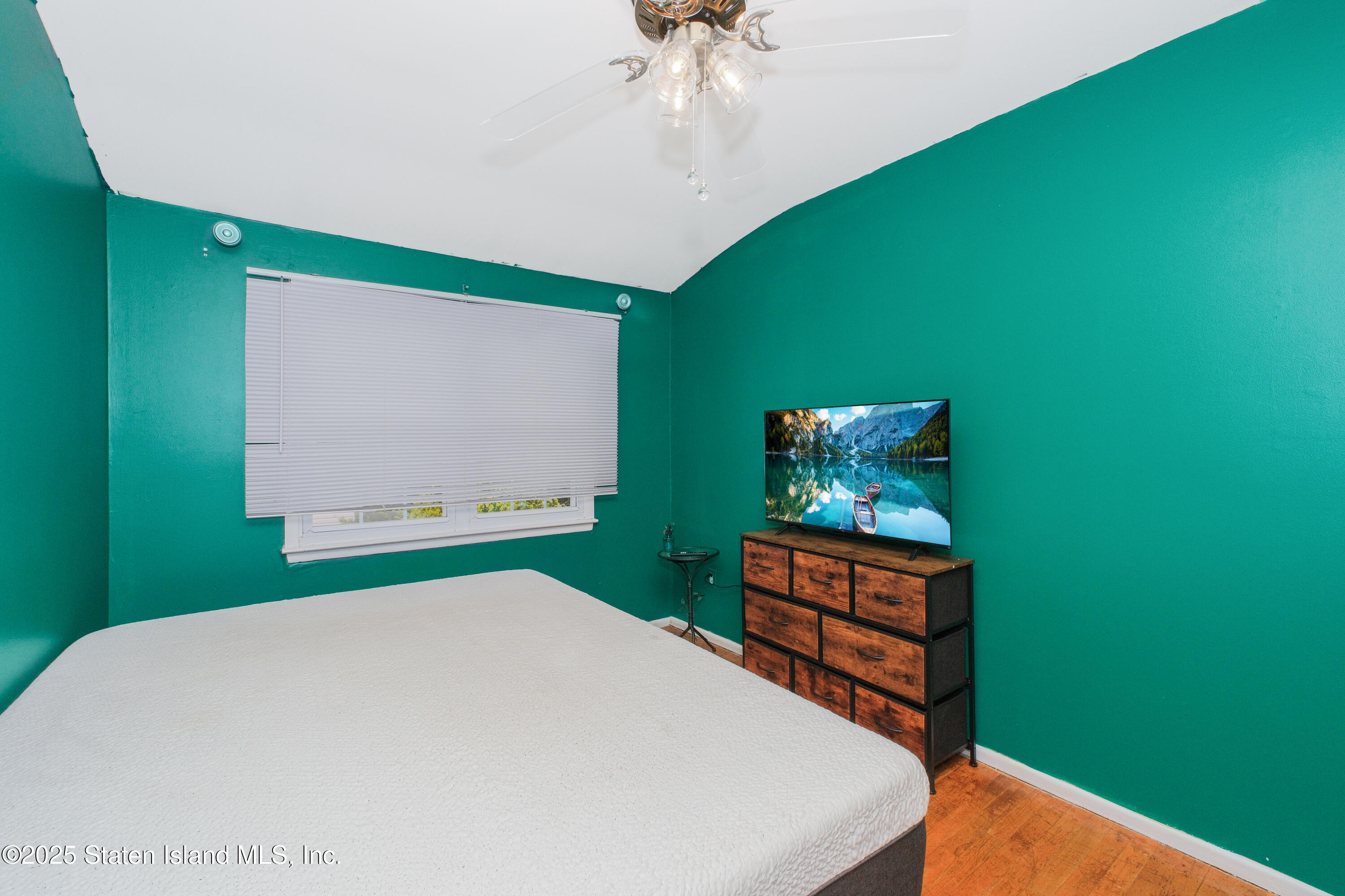 100 Bionia Avenue, Staten Island, New York image 14