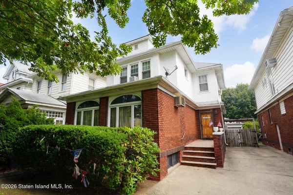 3395 BEDFORD AVE, BROOKLYN, NY 11210 - Image 89ff7771e9b002aacda978b06ff79e93/1329883614