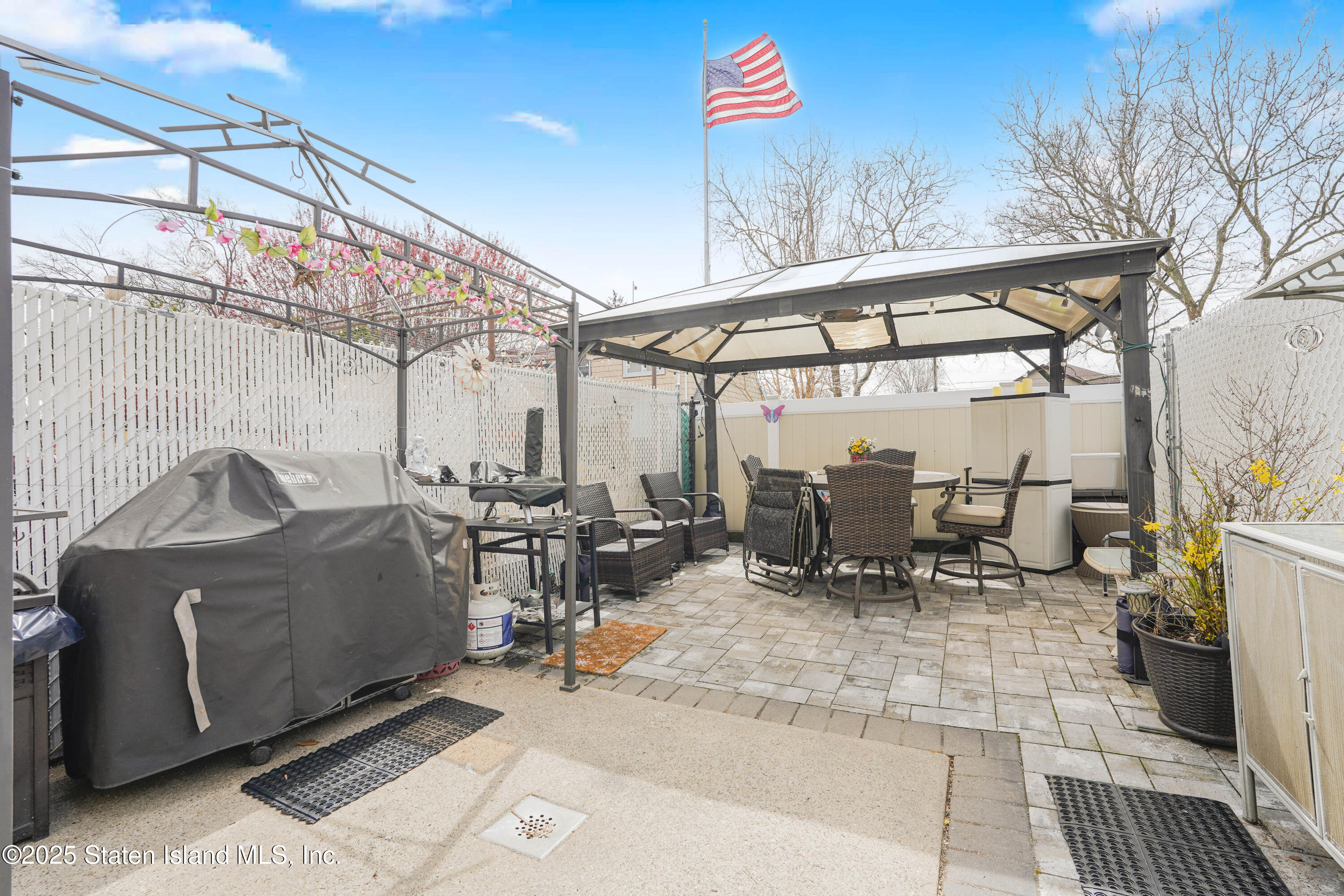 102 Burgher Avenue, Staten Island, New York image 29
