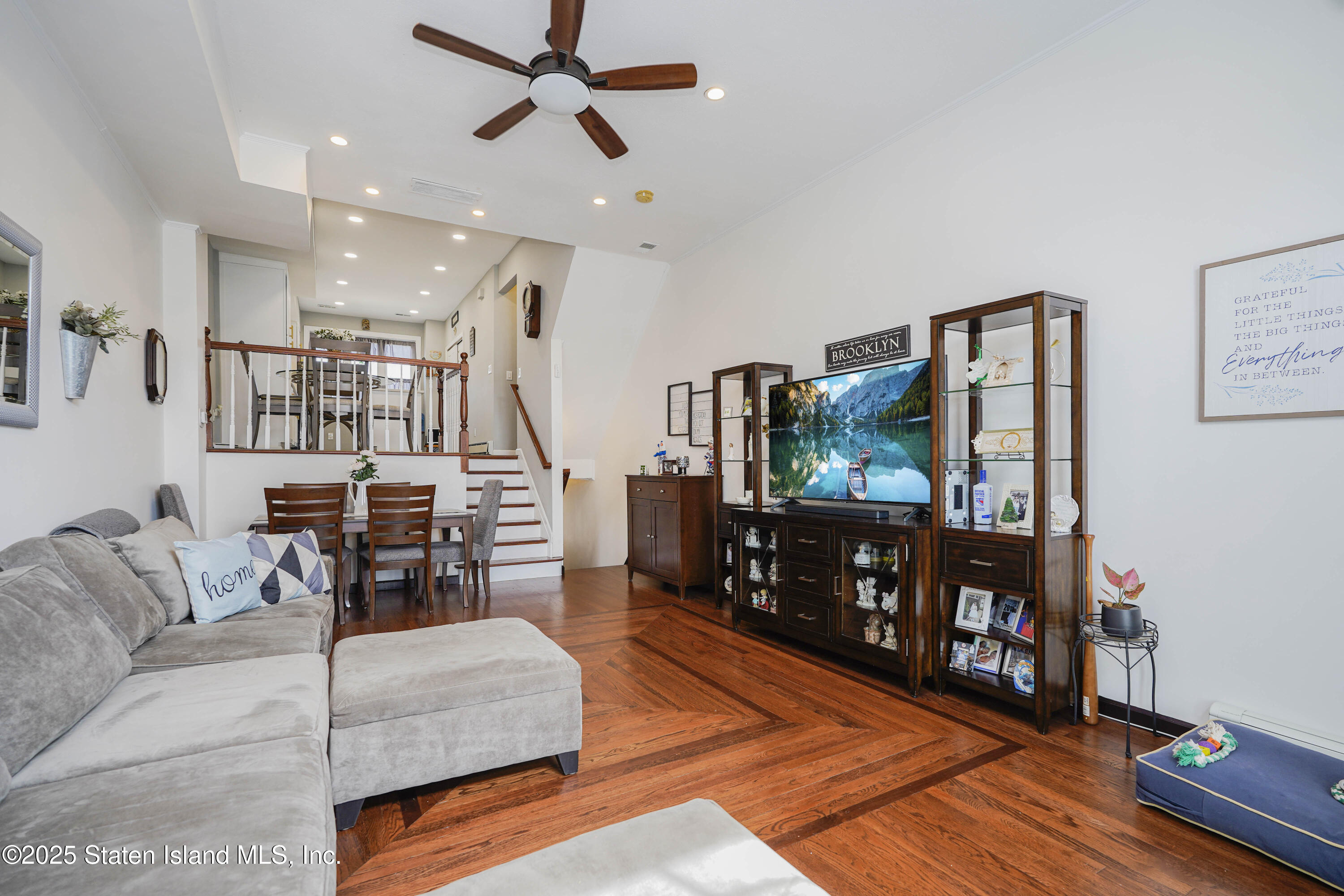 102 Burgher Avenue, Staten Island, New York image 14