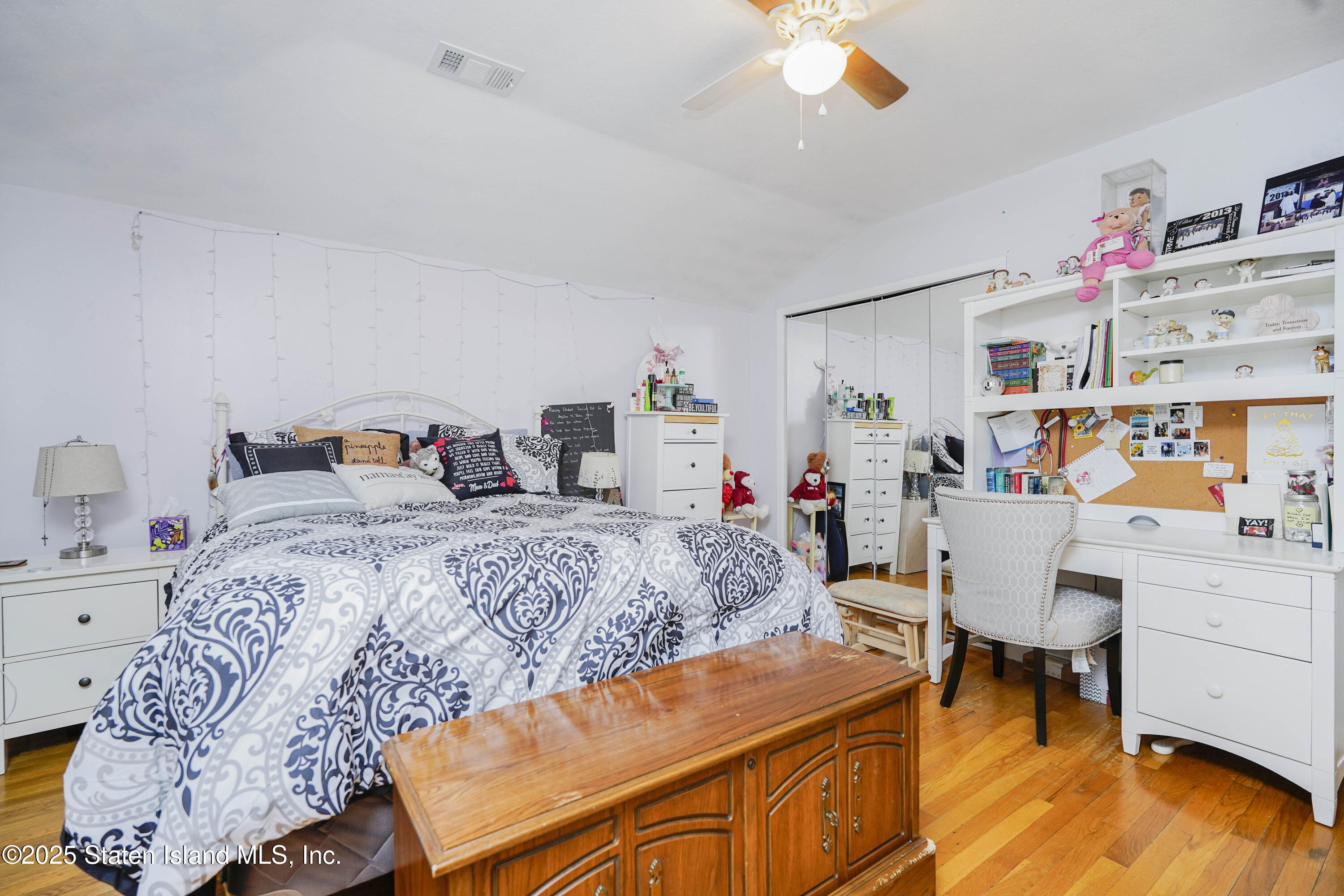 102 Burgher Avenue, Staten Island, New York image 21