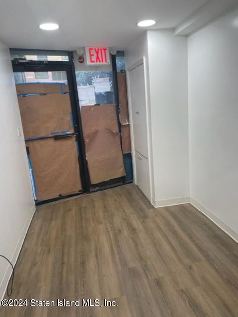 Photo of 642 Bay Street, Staten Island, NY 10304 (MLS # 2405670)