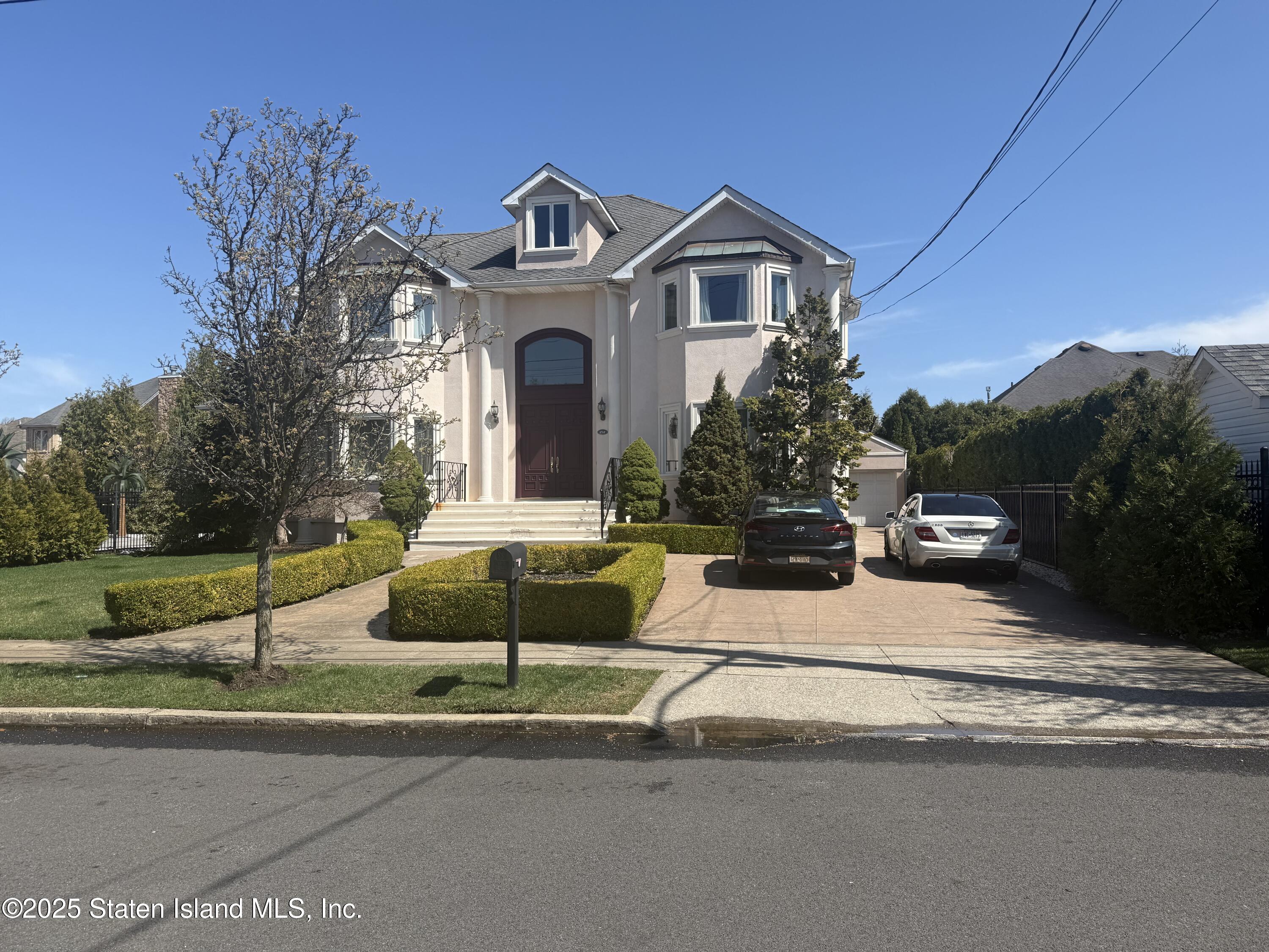 503 Bedell Avenue, Staten Island, New York image 2