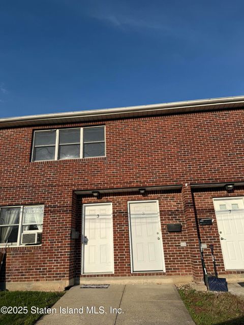 Photo of 3 Dalton Avenue #2nd Fl, Staten Island, NY 10306 (MLS # 2502512)