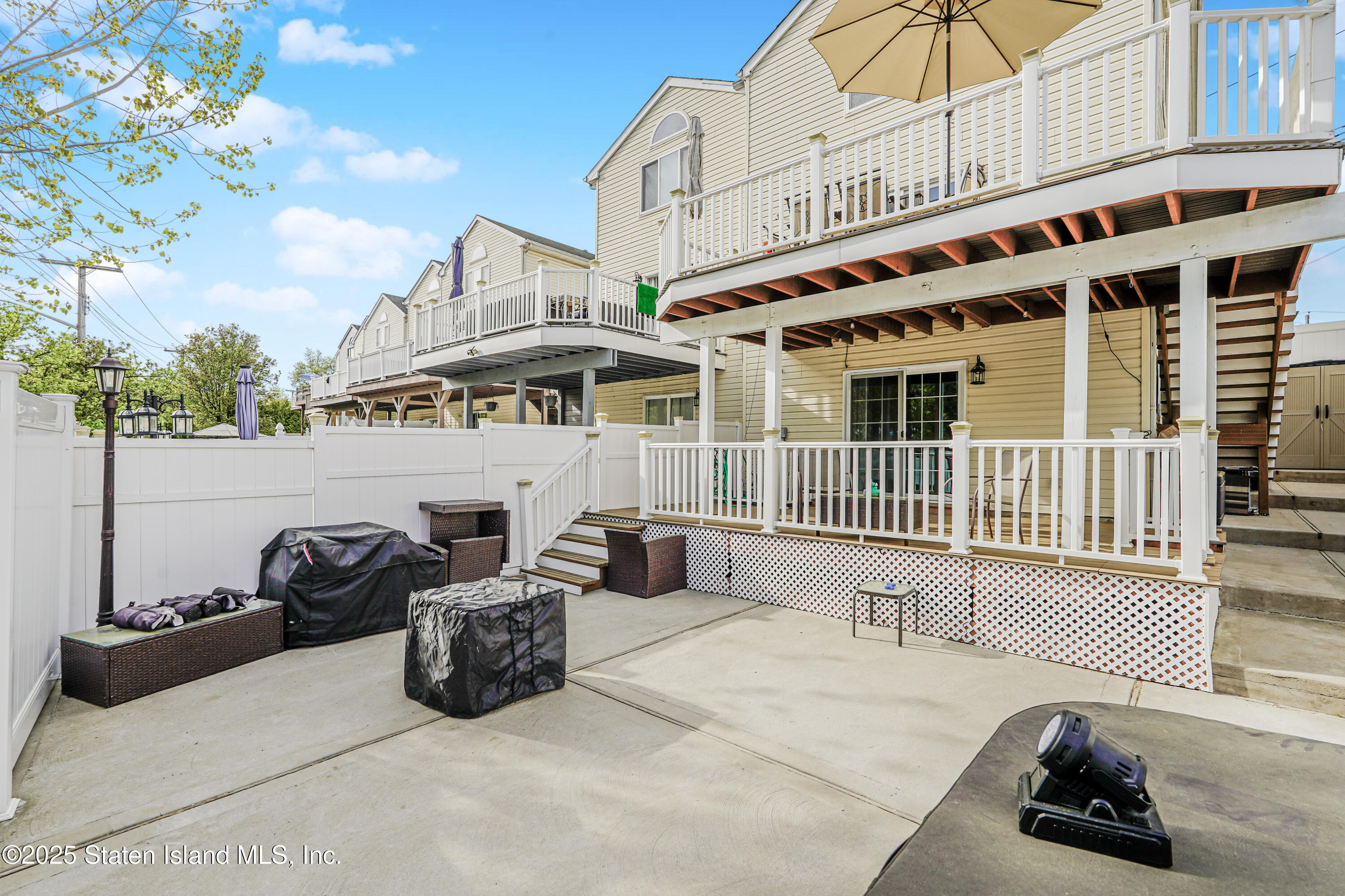 86 Ambassador Lane, Staten Island, New York image 35