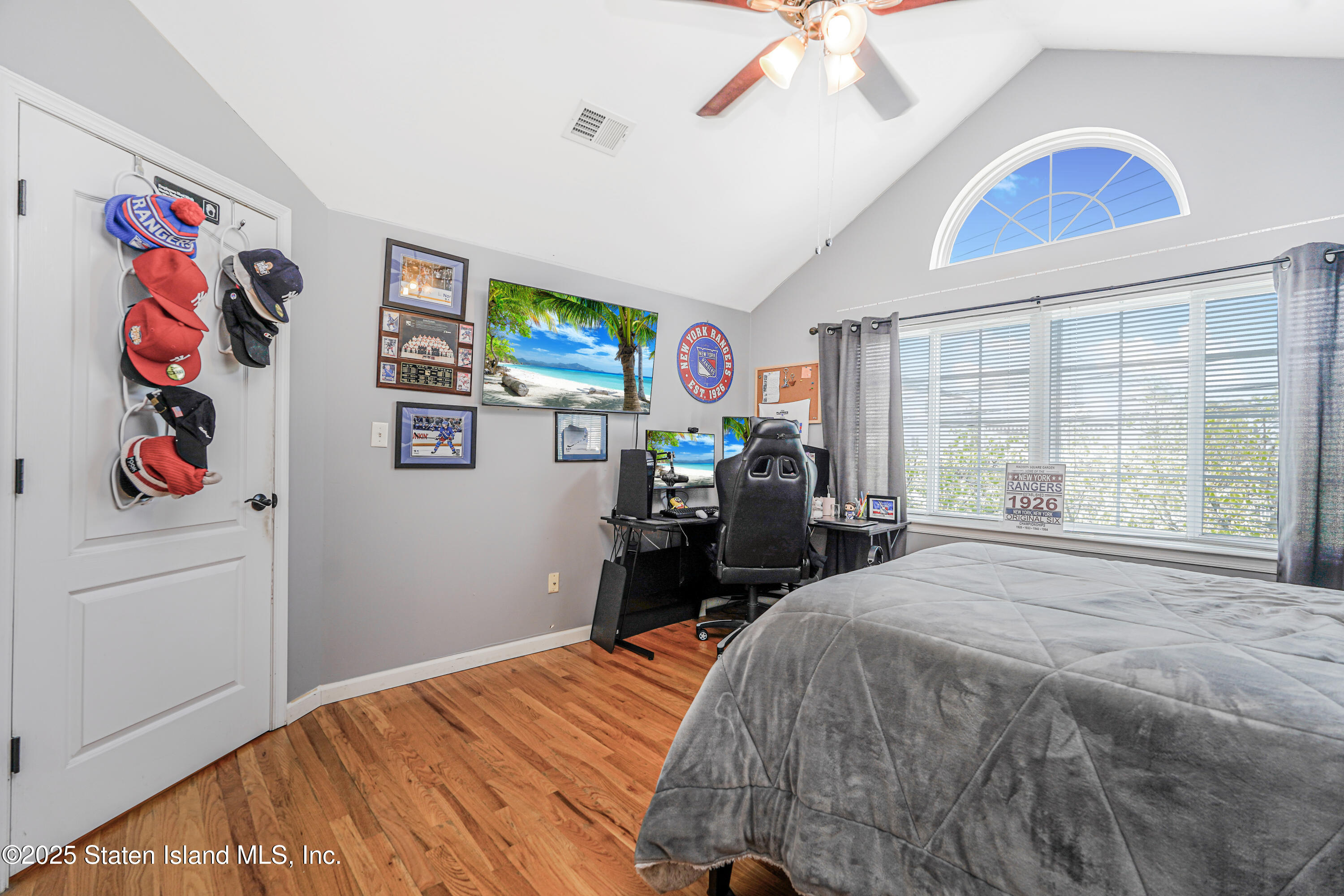 86 Ambassador Lane, Staten Island, New York image 26