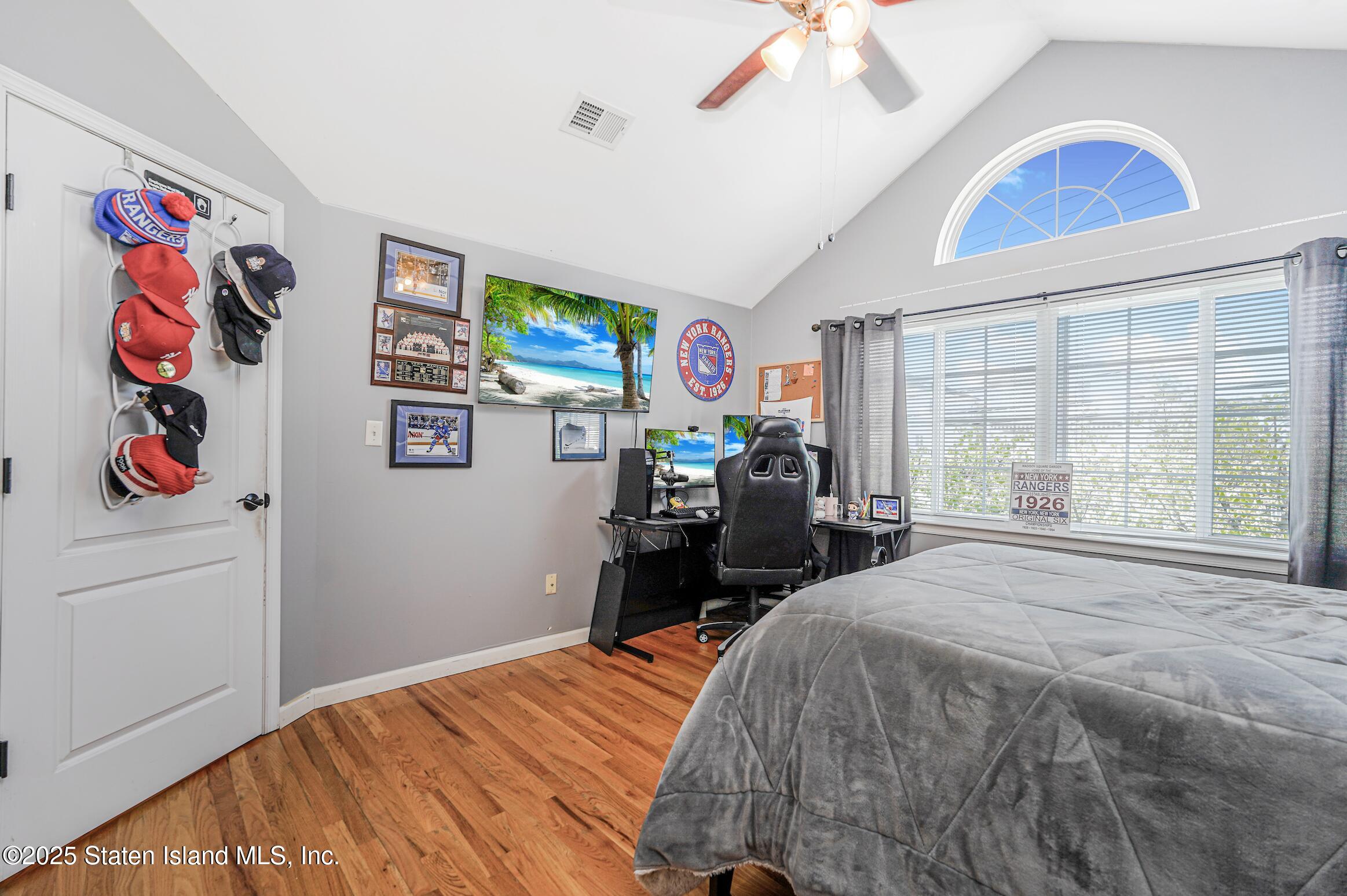 86 Ambassador Lane, Staten Island, New York image 25