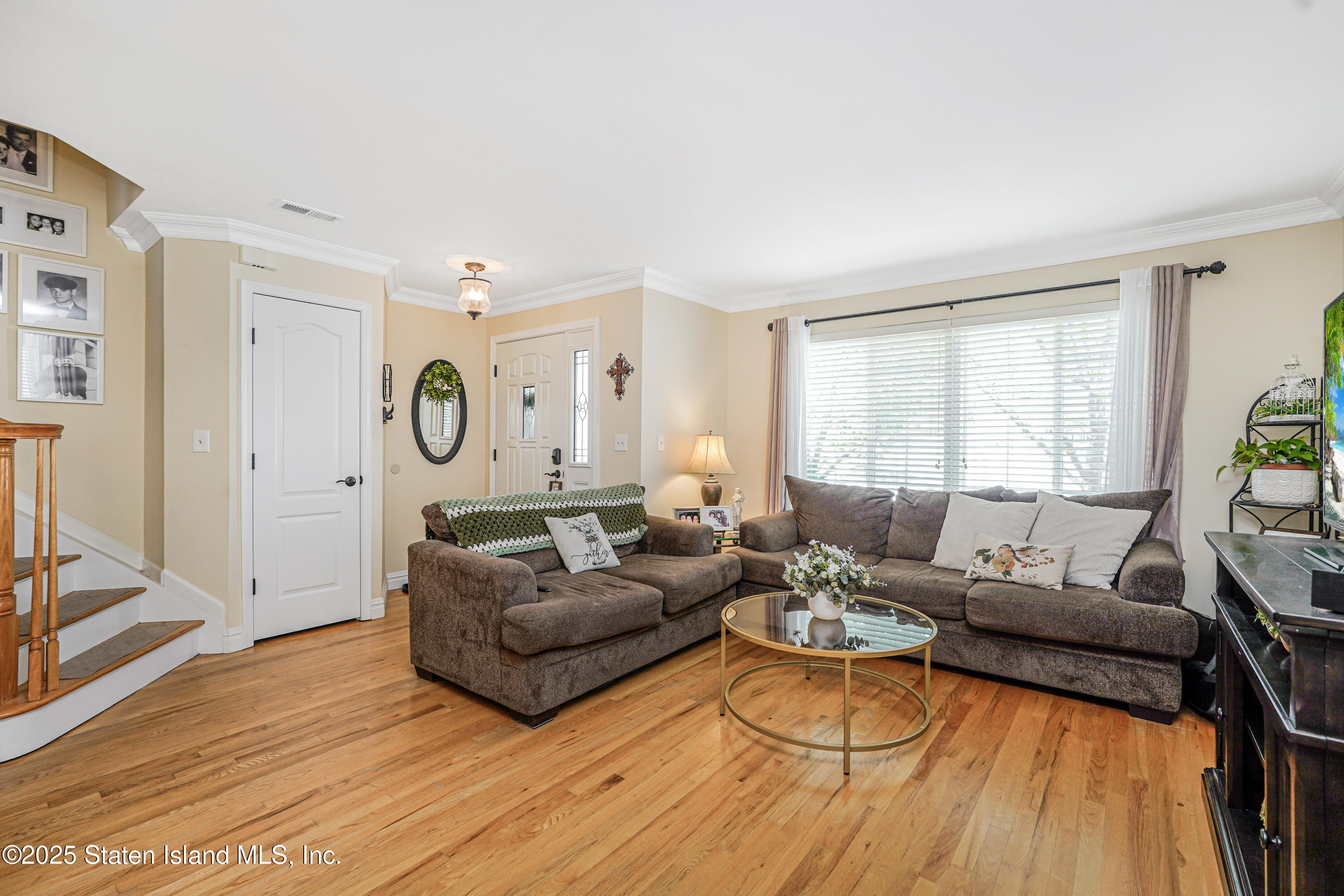 86 Ambassador Lane, Staten Island, New York image 5