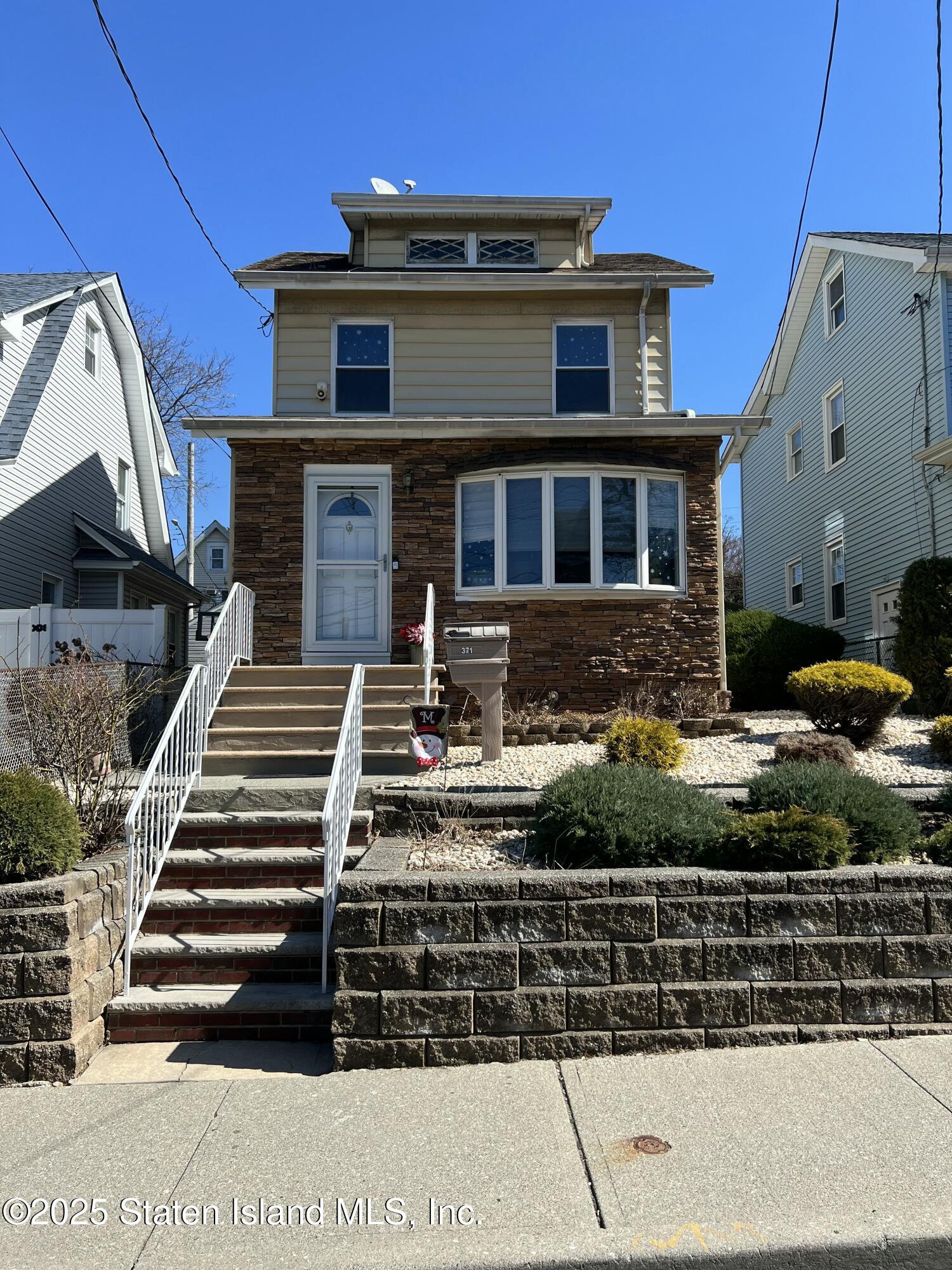 371 Pelton Avenue, Staten Island, New York image 3