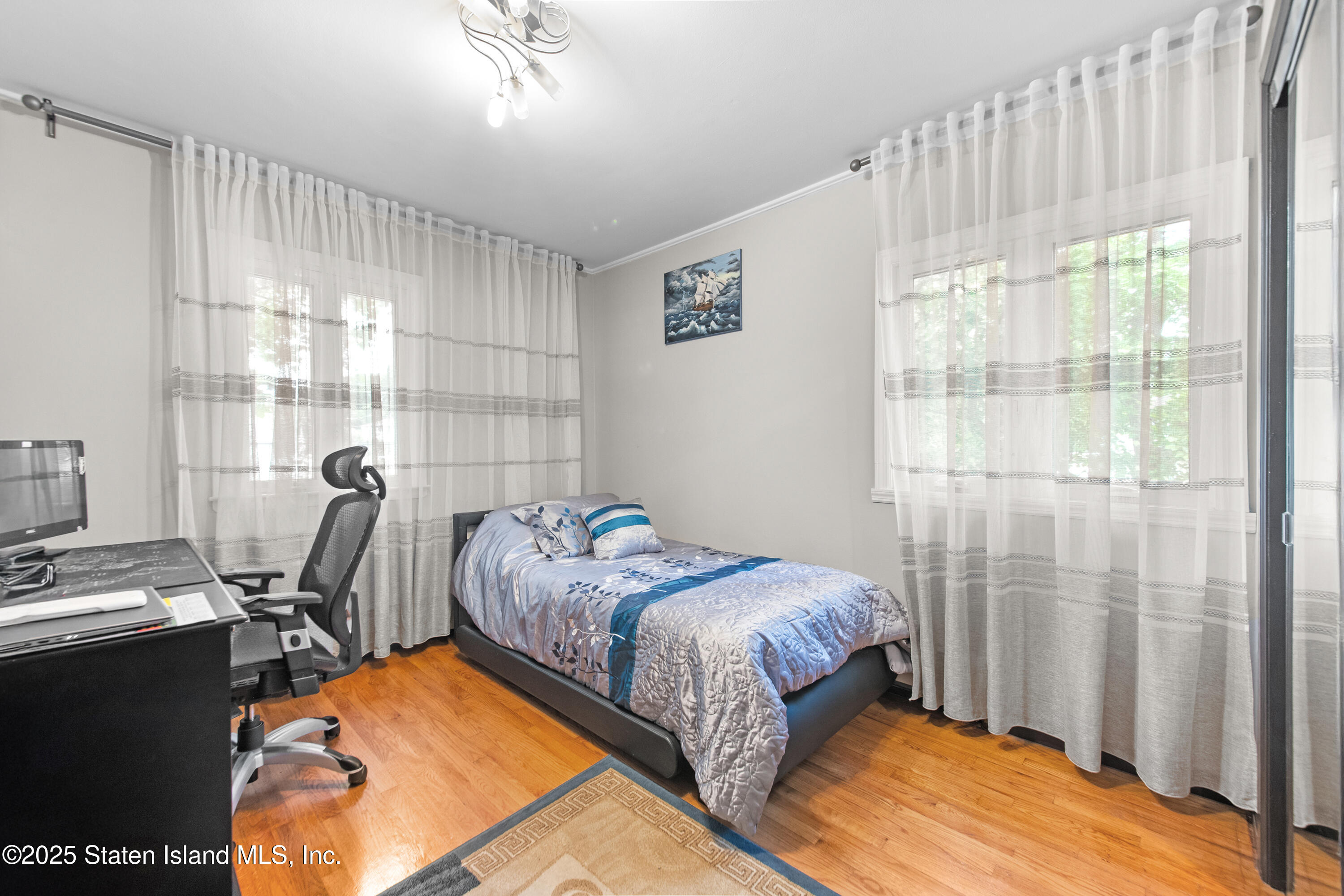 32 Henry Place, Staten Island, New York image 11