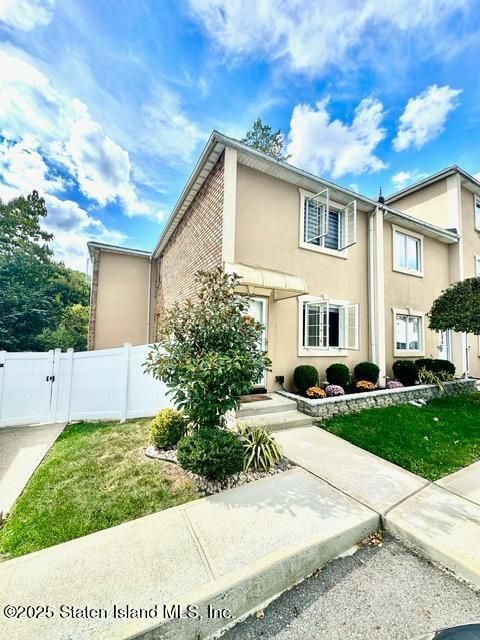 Photo of 966 Clove Road #A, Staten Island, NY 10301 (MLS # 2505964)