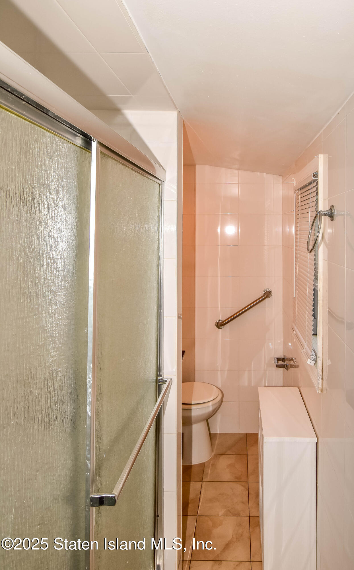 422 Crystal Avenue Ave, Staten Island, New York image 6